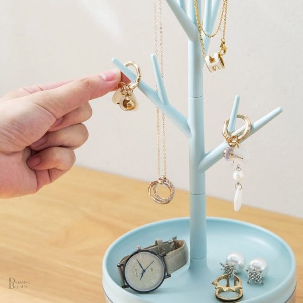 Support à bijoux original pour colliers, design moderne