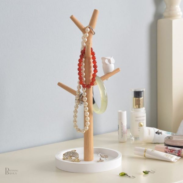 Arbre à bijoux en bois élégant pour organiser vos accessoires