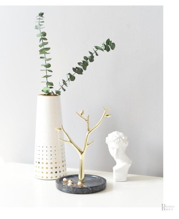 Arbre décoratif pour bijoux, finition marbrée raffinée