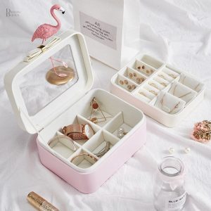 Boîte à bijoux chic, idéale pour organiser colliers et bracelets