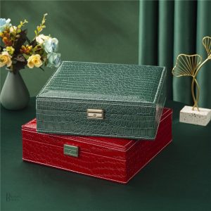 Boîte à bijoux moderne avec compartiments pratiques
