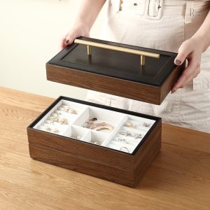 Rangement chic pour vos bijoux dans une boîte en bois