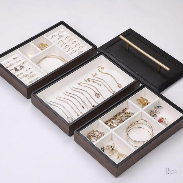 Boîte à bijoux en bois, idéale pour un rangement soigné