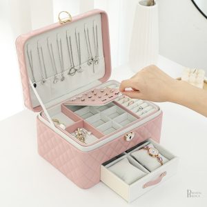 Boîte à bijoux fermante à clé élégante et pratique