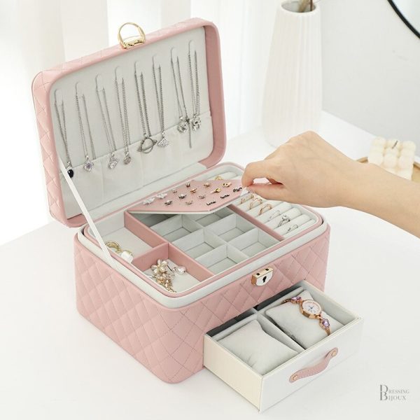 Boîte à bijoux fermante à clé élégante et pratique