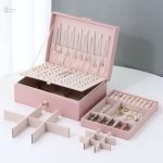 Accessoire de rangement élégant pour bijoux divers