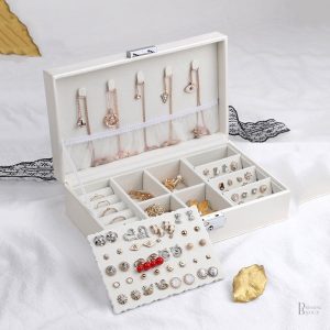 Boîte compacte pour organiser vos bijoux