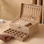Boîte de rangement pour bijoux en velours