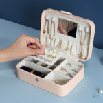 Coffret à bijoux femme design raffiné et moderne