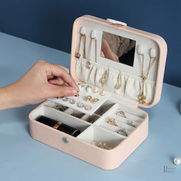 Coffret à bijoux femme design raffiné et moderne