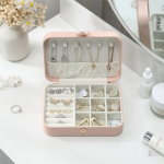 Coffret à bijoux idéal pour les déplacements et l'organisation
