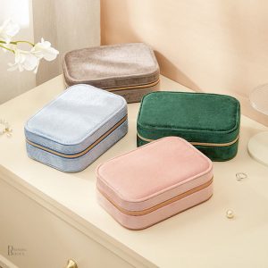Coffret à bijoux velours avec rangement pratique