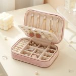Coffret à bijoux chic en velours pour tous les styles