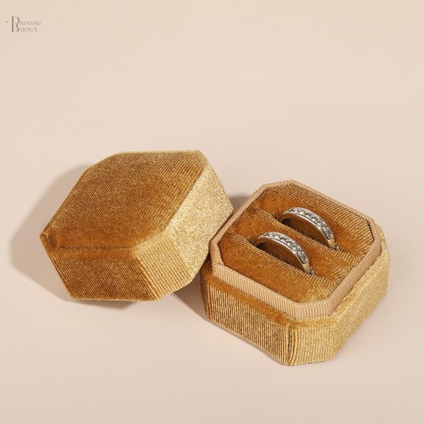 Coffret à bague au look moderne et intemporel