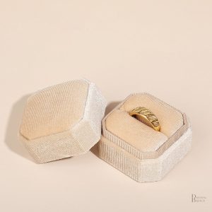 Écrin à bague chic pour un cadeau mémorable