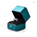 Boîte à bijoux bleue pour bague